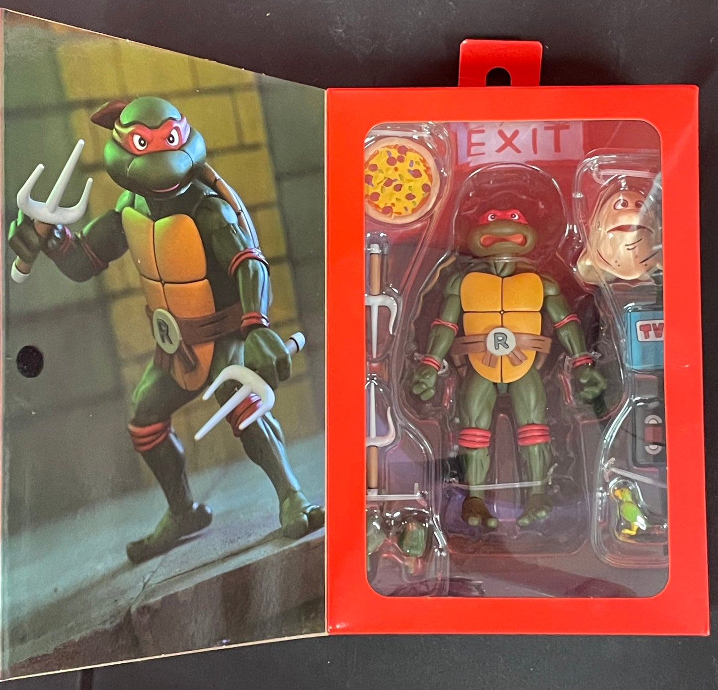 TMNT Pizza Club Raphael NECA Haul-a-thon action figure